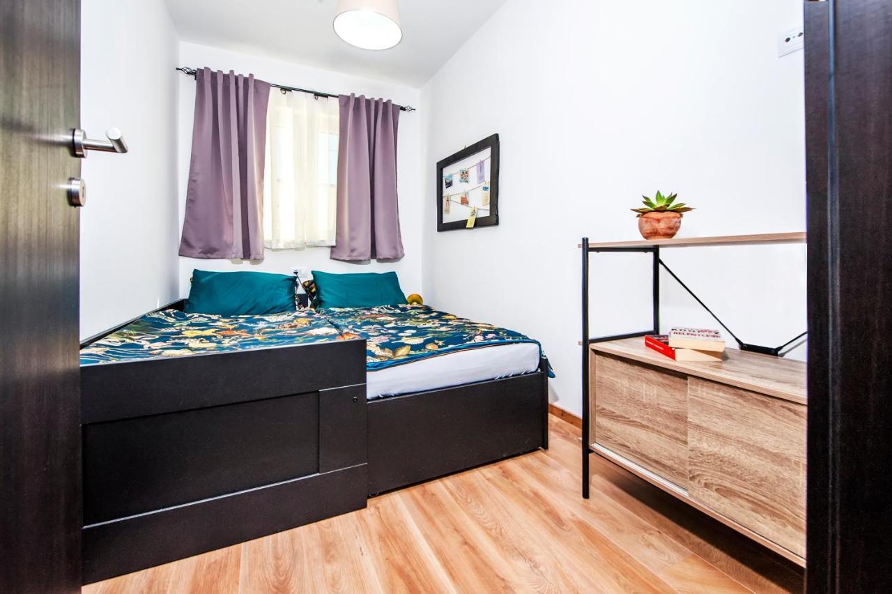 Apartment Miral 罗维尼村 外观 照片